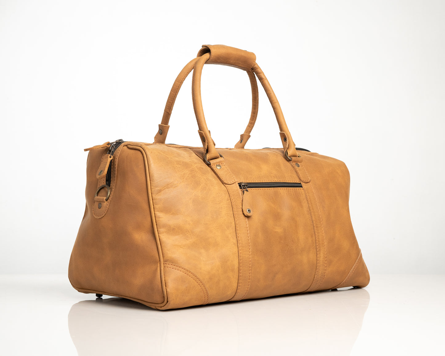 Premium Large Leather Duffel Bag – Classic Tan