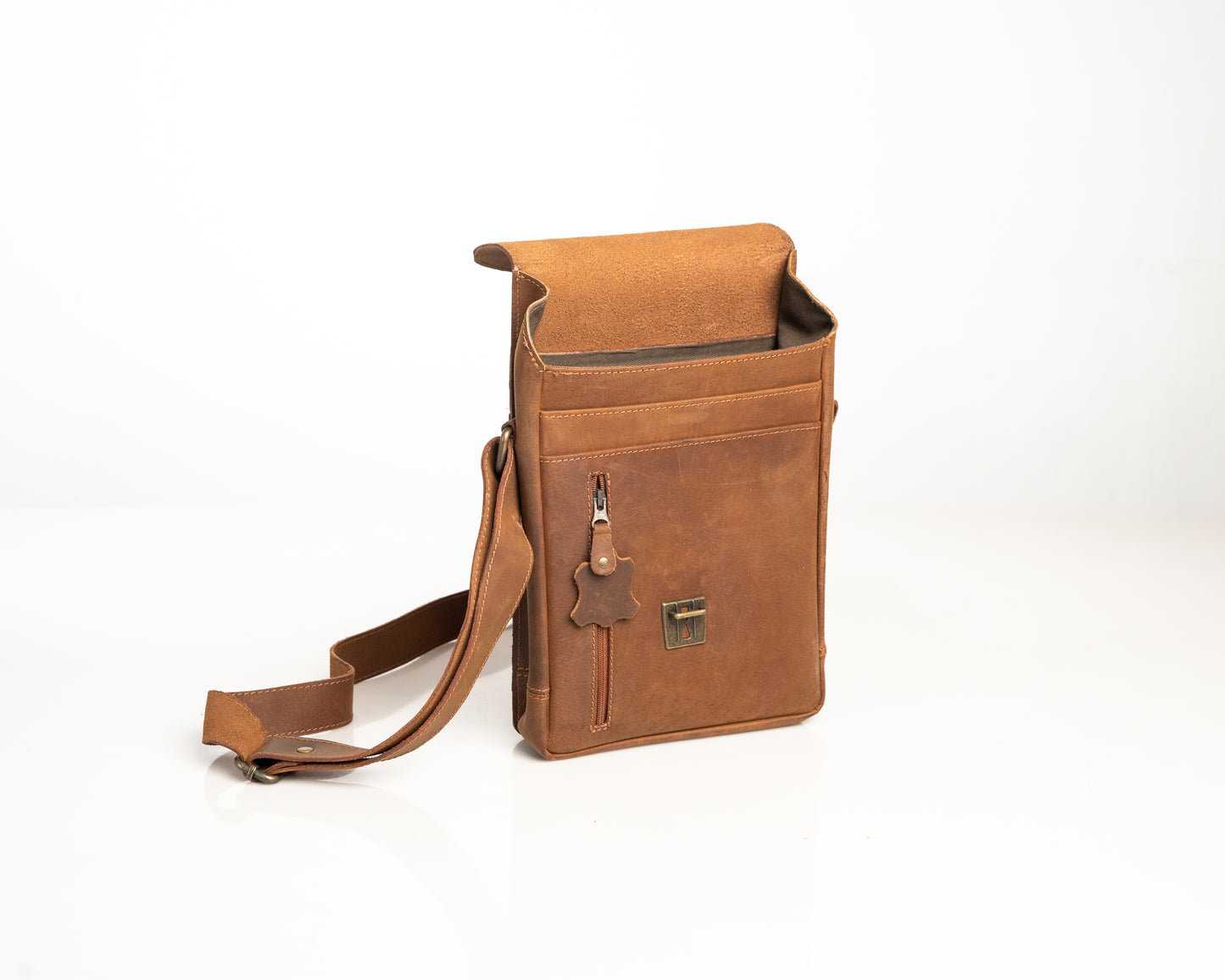 Vintage Leather Crossbody Messenger Bag – Rustic Brown