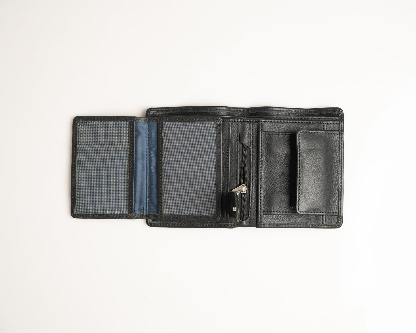 Premium Black Leather Wallet – Sleek & Minimalist Design