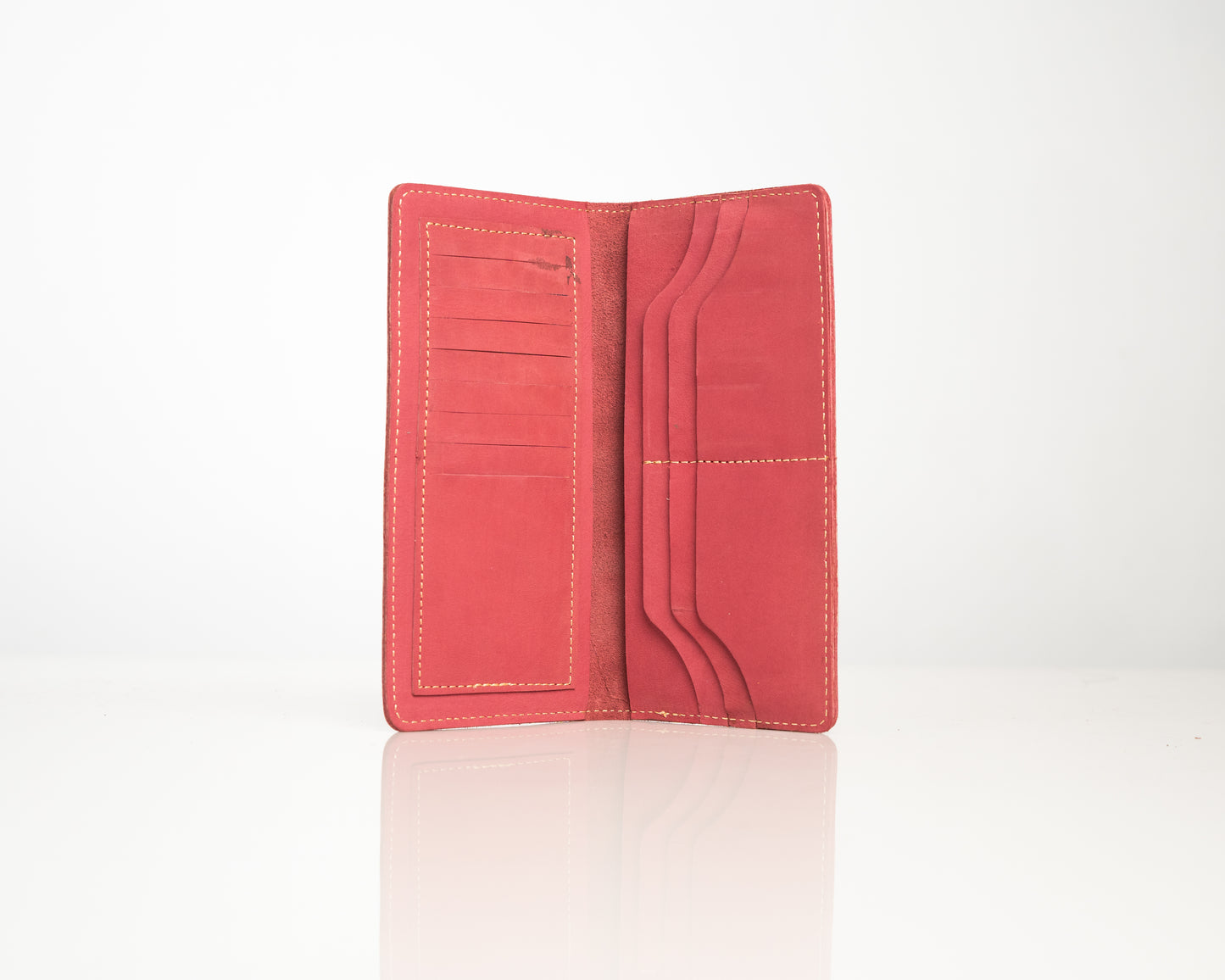 Premium Slim Leather Wallet – Handmade Minimalist Design