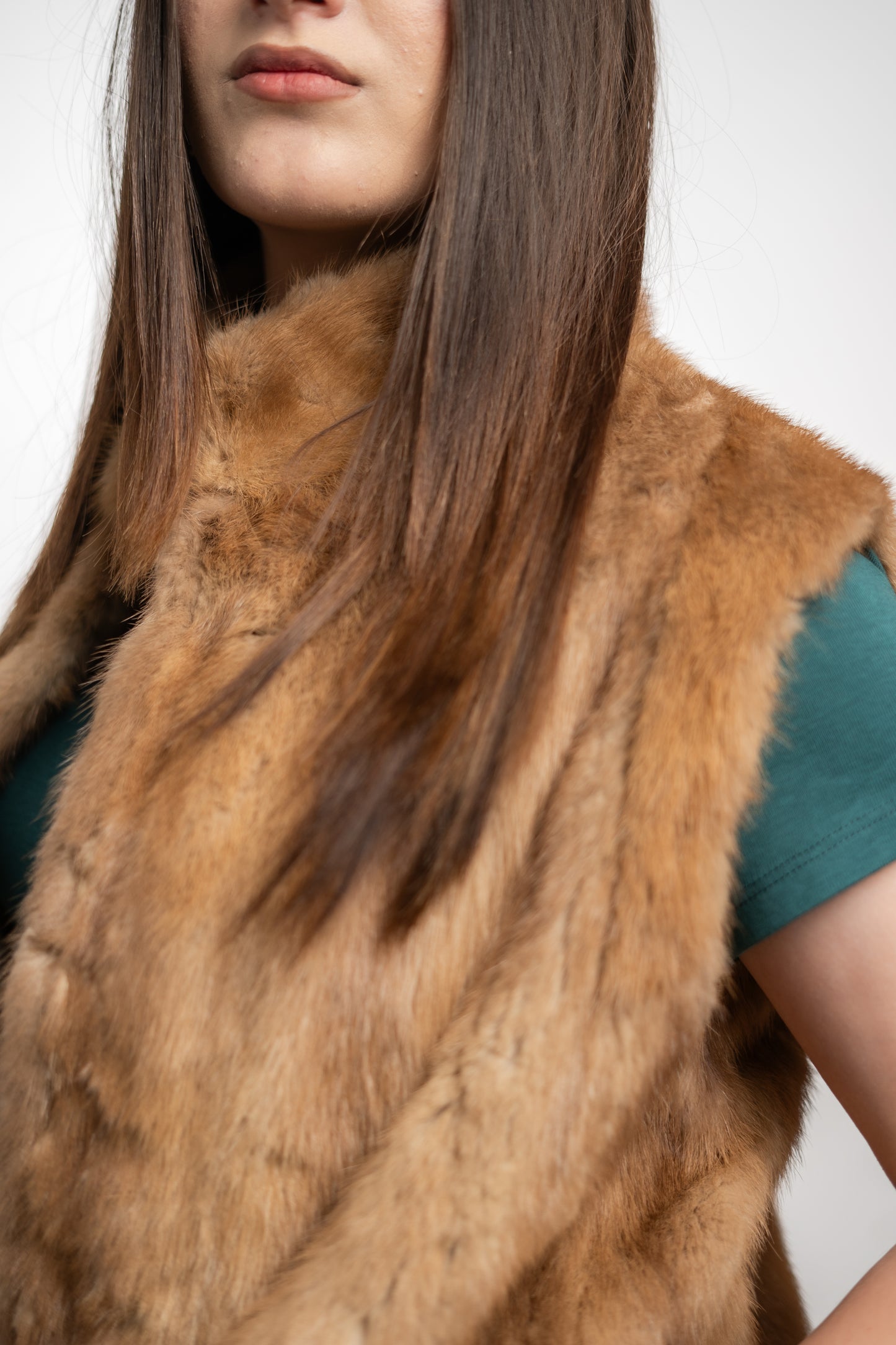 Classic Sleeve’s | Premium Sleeveless Jacket in Genuine Rabbit Fur