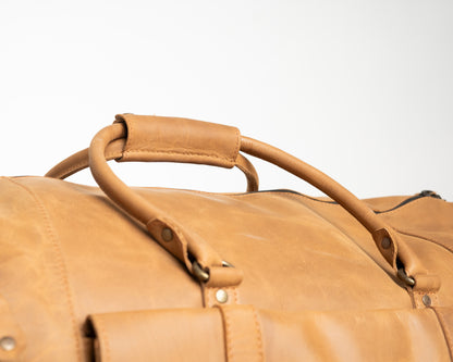 Premium Large Leather Duffel Bag – Classic Tan