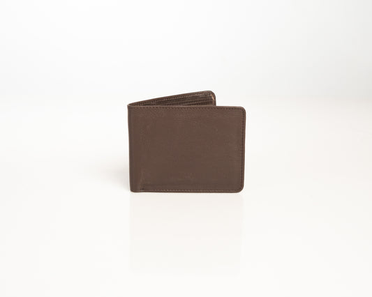 Classic Brown Leather Bifold Wallet – Sleek & Durable