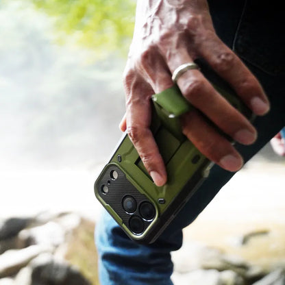 UB PRO Series iPhone 17 Pro Camera Control Button Phone Case - Guldan